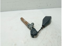 Recambio de anclaje cinturon delantero central para opel vivaro a furgoneta (x83) 1.9 dti (f7) referencia OEM IAM 98083807XT  