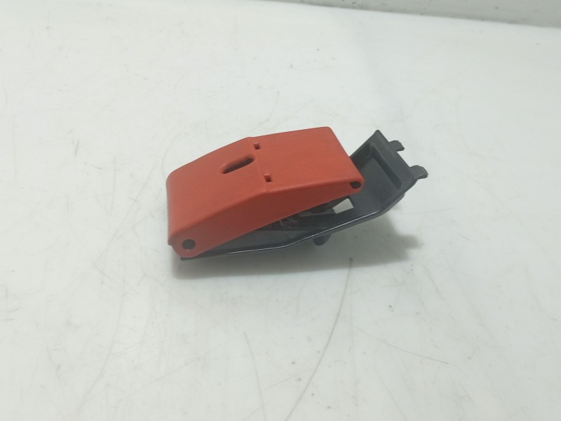 Recambio de maneta capot para mercedes-benz 124 sedán (w124) 250 d (124.125) referencia OEM IAM   