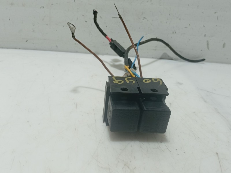 Recambio de rele para mercedes-benz 124 sedán (w124) 250 d (124.125) referencia OEM IAM   