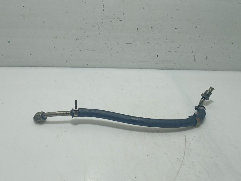 Recambio de tubo para mercedes-benz 124 sedán (w124) 250 d (124.125) referencia OEM IAM   