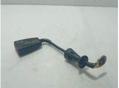 Recambio de anclaje cinturon trasero central para mercedes-benz 124 sedán (w124) 250 d (124.125) referencia OEM IAM    2