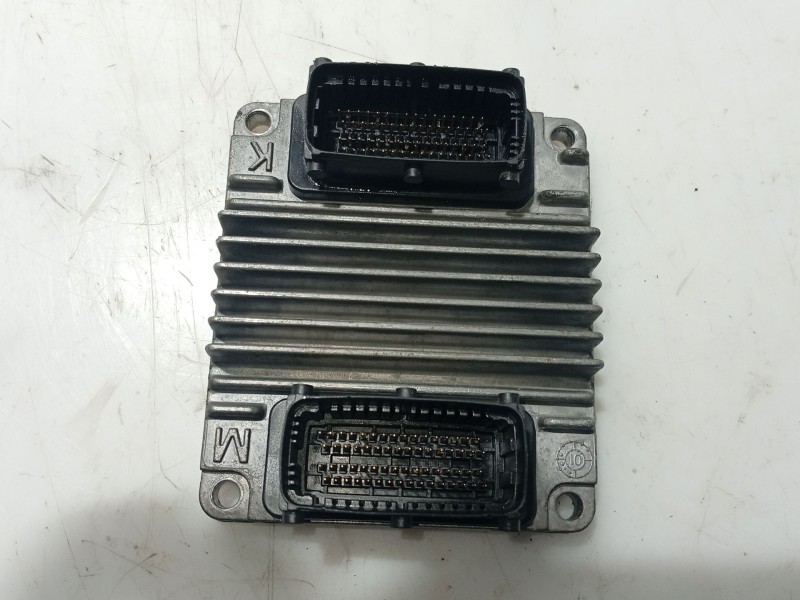 Recambio de centralita motor uce para daewoo kalos (klas) 1.4 referencia OEM IAM   