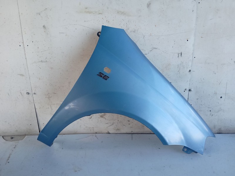 Recambio de aleta delantera derecha para daewoo kalos (klas) 1.4 referencia OEM IAM 96476680  