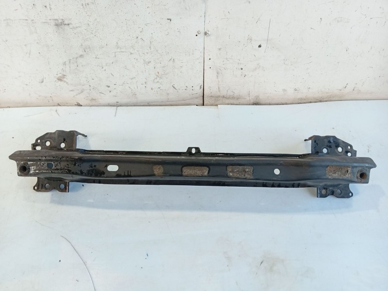 Recambio de refuerzo paragolpes delantero para volkswagen touareg (7la) referencia OEM IAM 7L6807969A  