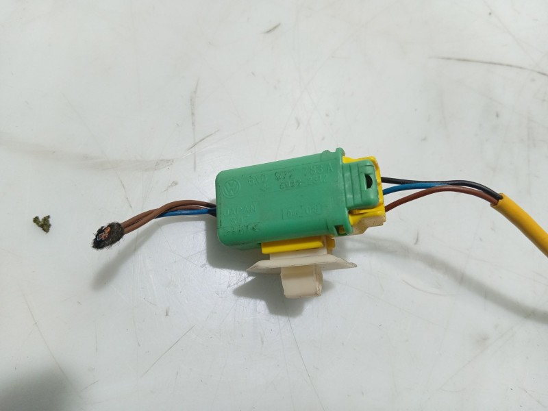 Recambio de cinturon seguridad trasero derecho para volkswagen touareg (7la) referencia OEM IAM 7L6857806A  