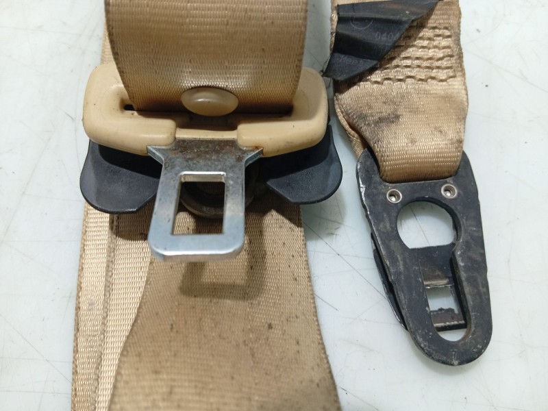 Recambio de cinturon seguridad delantero derecho para volkswagen touareg (7la) referencia OEM IAM 7L0857706H  