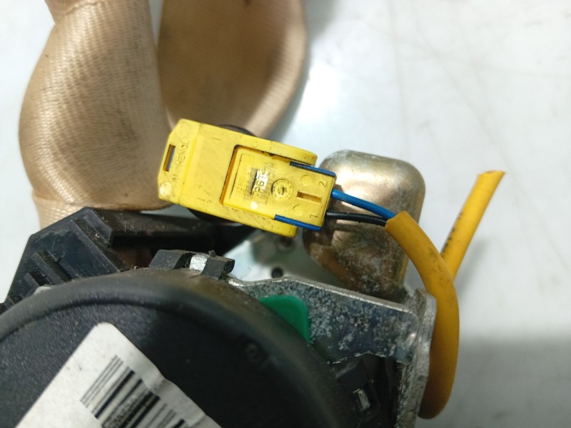 Recambio de cinturon seguridad delantero derecho para volkswagen touareg (7la) referencia OEM IAM 7L0857706H  