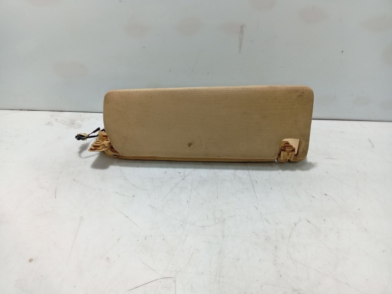 Recambio de parasol derecho para volkswagen touareg (7la) referencia OEM IAM 7L6857552Q  