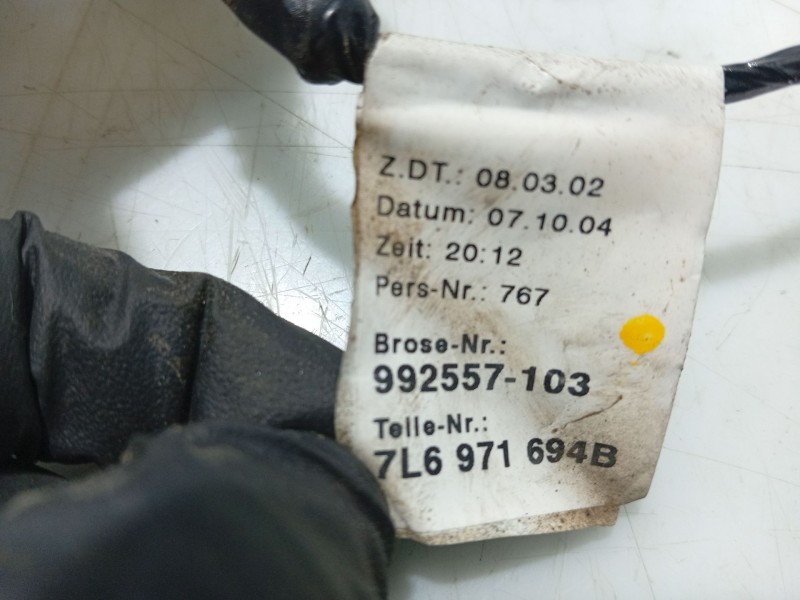 Recambio de cerradura puerta trasera izquierda para volkswagen touareg (7la) referencia OEM IAM 7L0839015D  