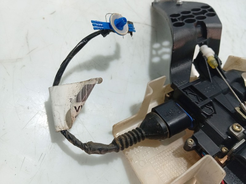 Recambio de cerradura puerta trasera derecha para volkswagen touareg (7la) referencia OEM IAM   