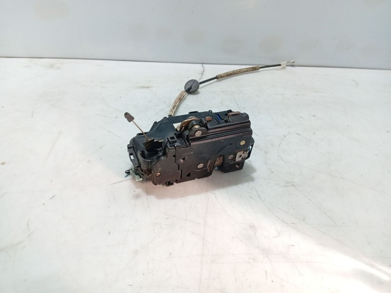 Recambio de cerradura puerta delantera derecha para volkswagen touareg (7la) referencia OEM IAM 3D1837016AC  