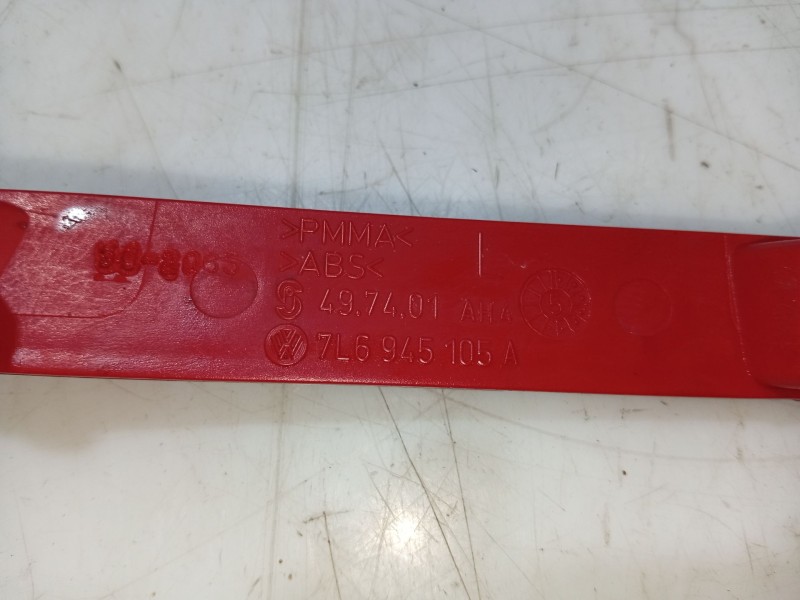 Recambio de reflector paragolpe trasero izquierdo para volkswagen touareg (7la) referencia OEM IAM   