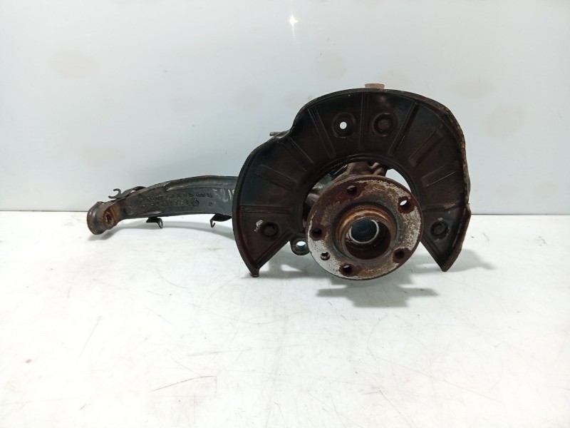 Recambio de mangueta delantera izquierda para volkswagen touareg (7la) referencia OEM IAM 7L6407257A  