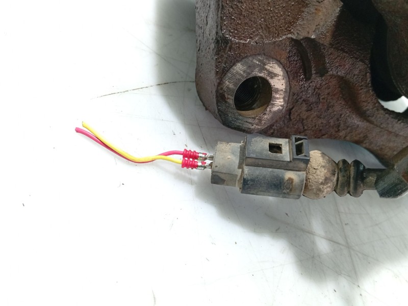 Recambio de pinza freno delantera izquierda para volkswagen touareg (7la) referencia OEM IAM 7L6615123F  