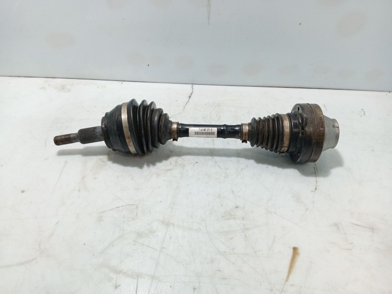 Recambio de transmision delantera izquierda para volkswagen touareg (7la) referencia OEM IAM 7L6407271G  