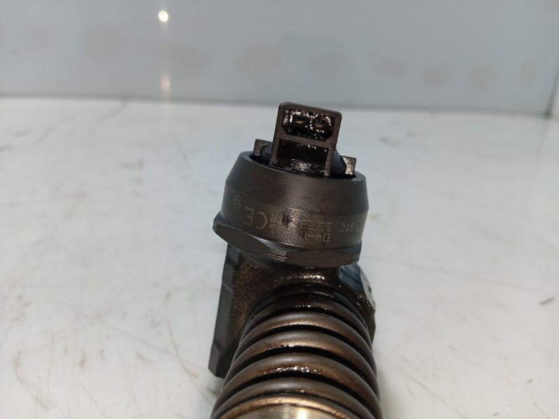 Recambio de inyector para volkswagen touareg (7la) referencia OEM IAM   
