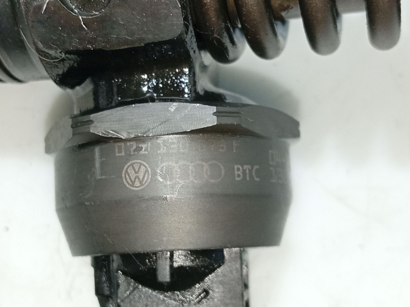 Recambio de inyector para volkswagen touareg (7la) referencia OEM IAM   