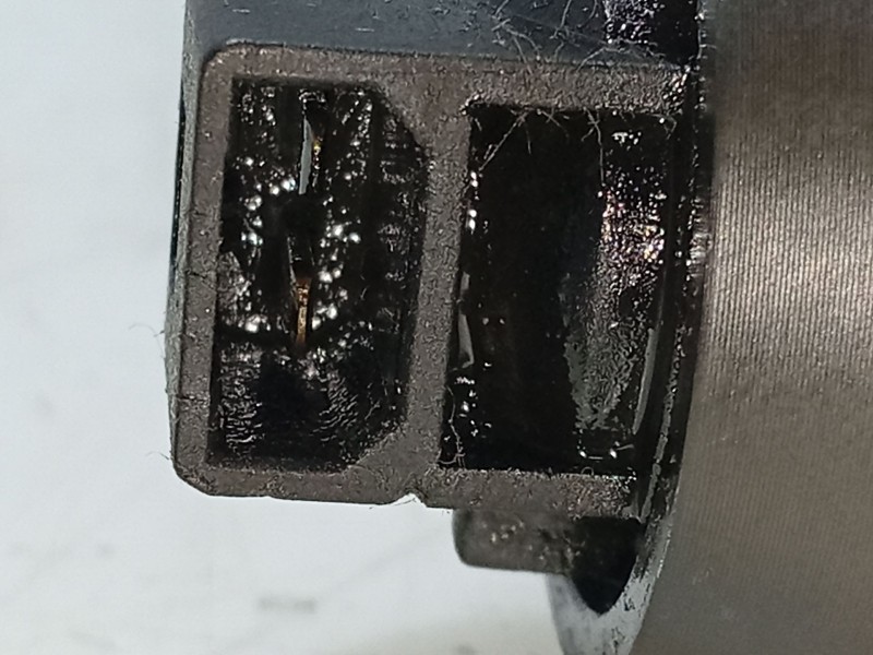 Recambio de inyector para volkswagen touareg (7la) referencia OEM IAM   