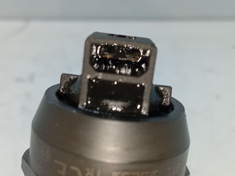 Recambio de inyector para volkswagen touareg (7la) referencia OEM IAM   