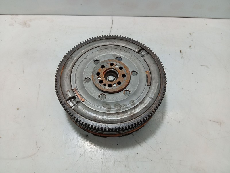 Recambio de volante motor para volkswagen touareg (7la) referencia OEM IAM   