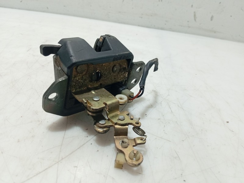 Recambio de cerradura maletero / porton para daewoo kalos (klas) 1.4 referencia OEM IAM 96491022  