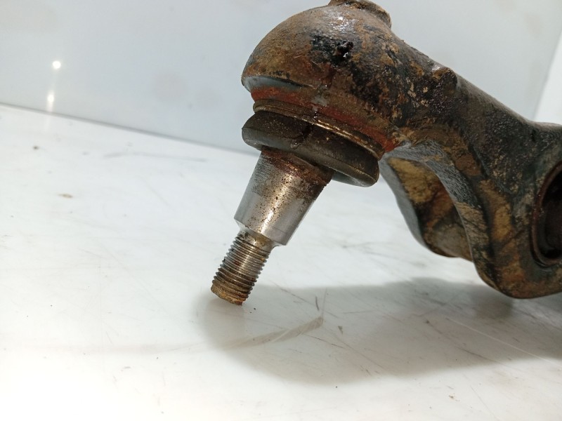 Recambio de brazo suspension inferior delantero izquierdo para volkswagen touareg (7la) referencia OEM IAM 7L0407151H  