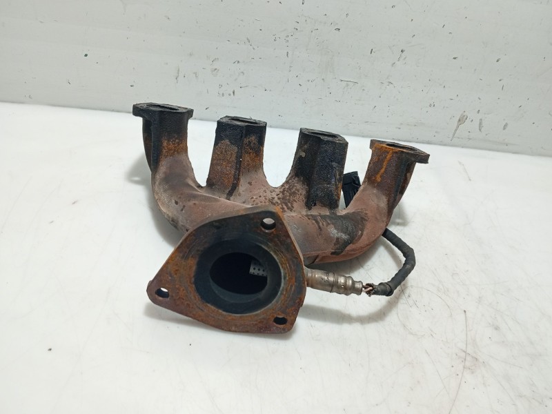Recambio de colector escape para daewoo kalos (klas) 1.4 referencia OEM IAM 96184204  