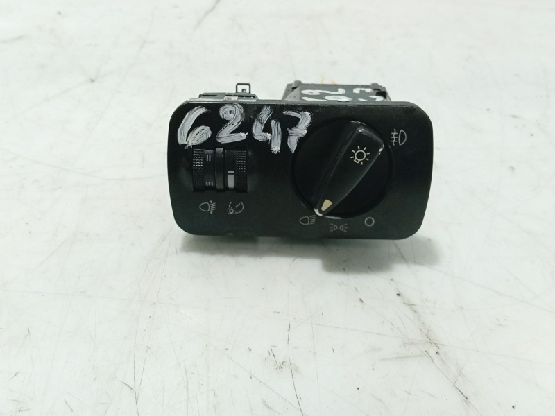 Recambio de mando luces para seat ibiza ii (6k1) 1.4 i referencia OEM IAM   