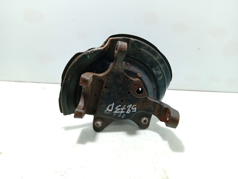 Recambio de mangueta delantera derecha para ssangyong actyon referencia OEM IAM 4124109003  