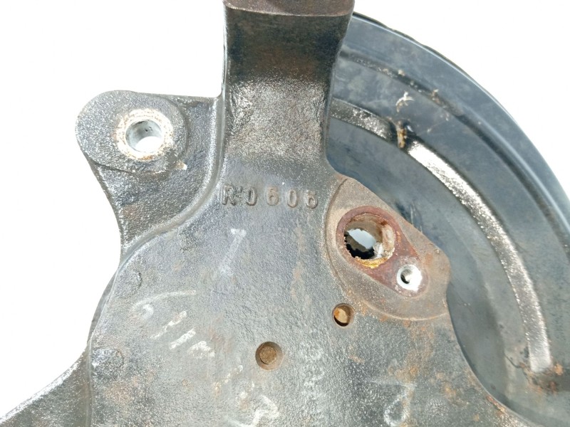 Recambio de mangueta delantera izquierda para ssangyong actyon referencia OEM IAM 4123109003  