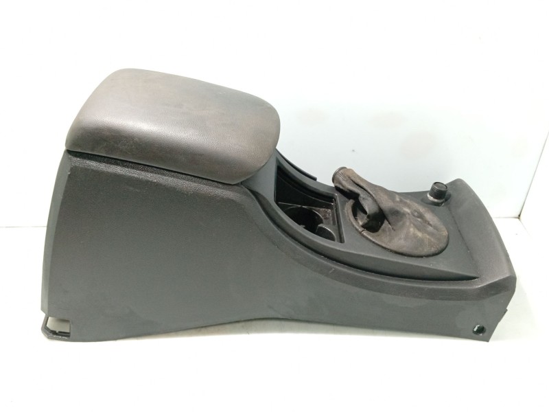 Recambio de consola central para ssangyong actyon referencia OEM IAM   