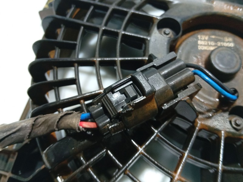 Recambio de electroventilador para ssangyong actyon referencia OEM IAM 8821009050  