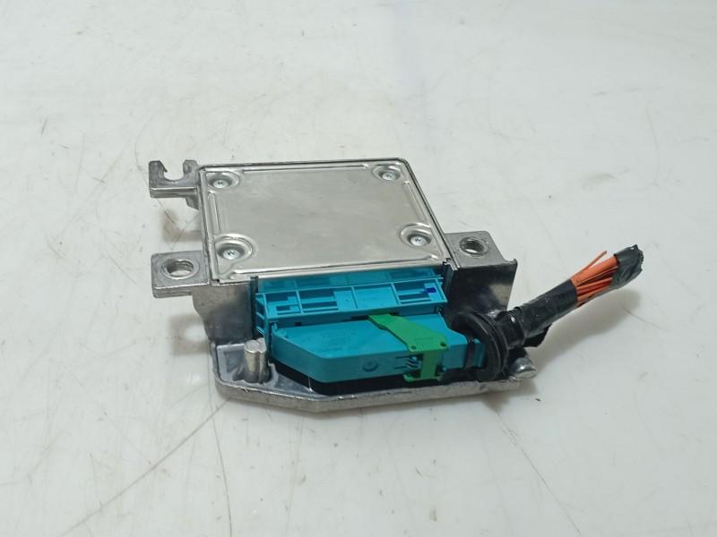 Recambio de centralita airbag para opel meriva a monospace (x03) 1.3 cdti (e75) referencia OEM IAM   