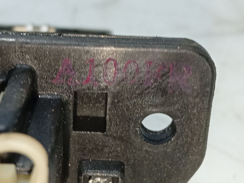 Recambio de resistencia calefaccion para ssangyong actyon referencia OEM IAM 6912008010  