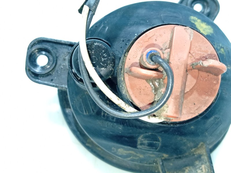 Recambio de piloto trasero derecho paragolpes para ssangyong actyon referencia OEM IAM 8386231002  