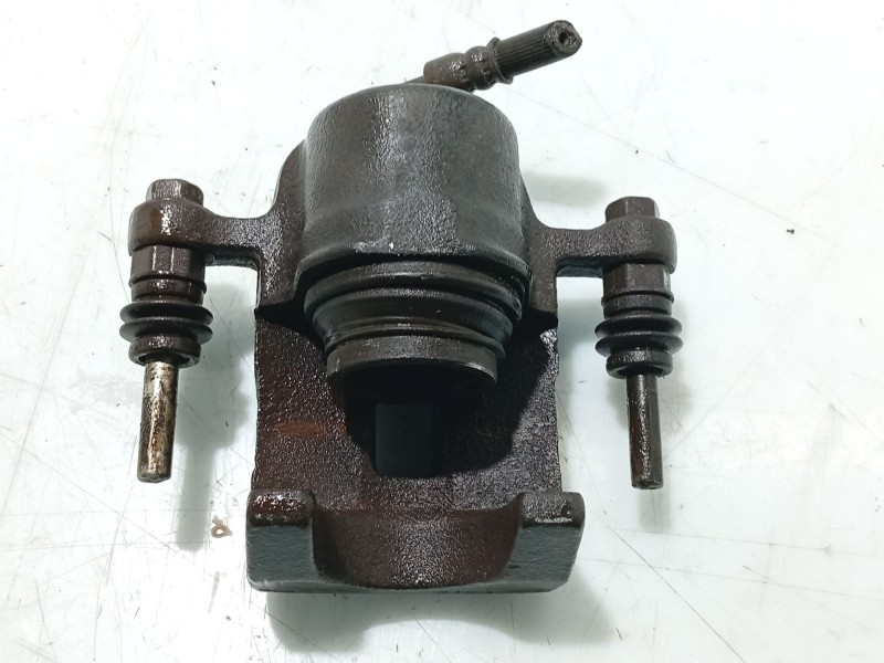 Recambio de pinza freno trasera izquierda para ssangyong actyon referencia OEM IAM 4841009000  