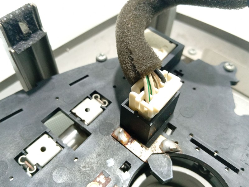 Recambio de luz interior para ssangyong actyon referencia OEM IAM 7767031010ABR  