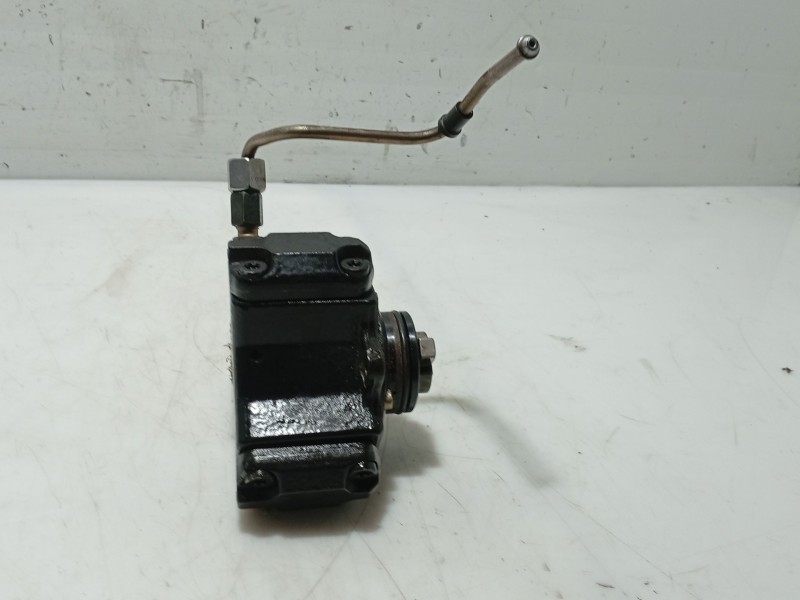 Recambio de bomba inyeccion para opel meriva a monospace (x03) 1.3 cdti (e75) referencia OEM IAM 95530236  