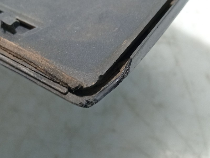 Recambio de moldura para opel astra f sedán (t92) 1.7 tds (f19, m19) referencia OEM IAM   