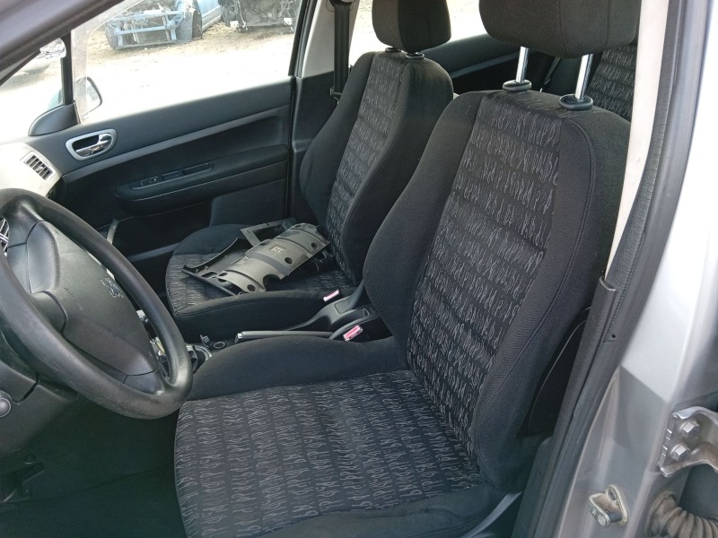 peugeot 307 (3a/c) del año 2001