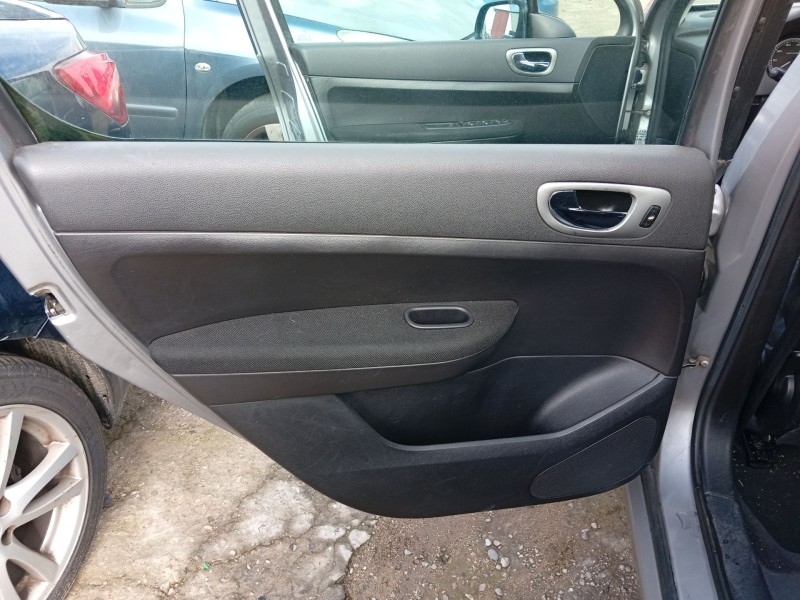 peugeot 307 (3a/c) del año 2001