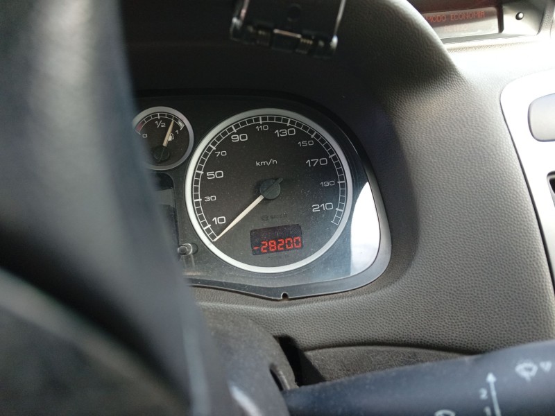 peugeot 307 (3a/c) del año 2001