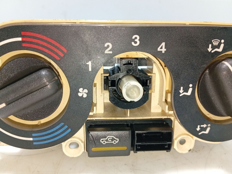 Recambio de mando calefaccion / aire acondicionado para opel astra f sedán (t92) 1.7 tds (f19, m19) referencia OEM IAM   