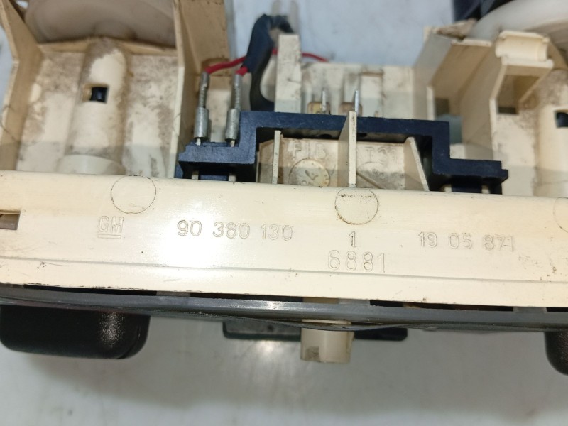 Recambio de mando calefaccion / aire acondicionado para opel astra f sedán (t92) 1.7 tds (f19, m19) referencia OEM IAM   