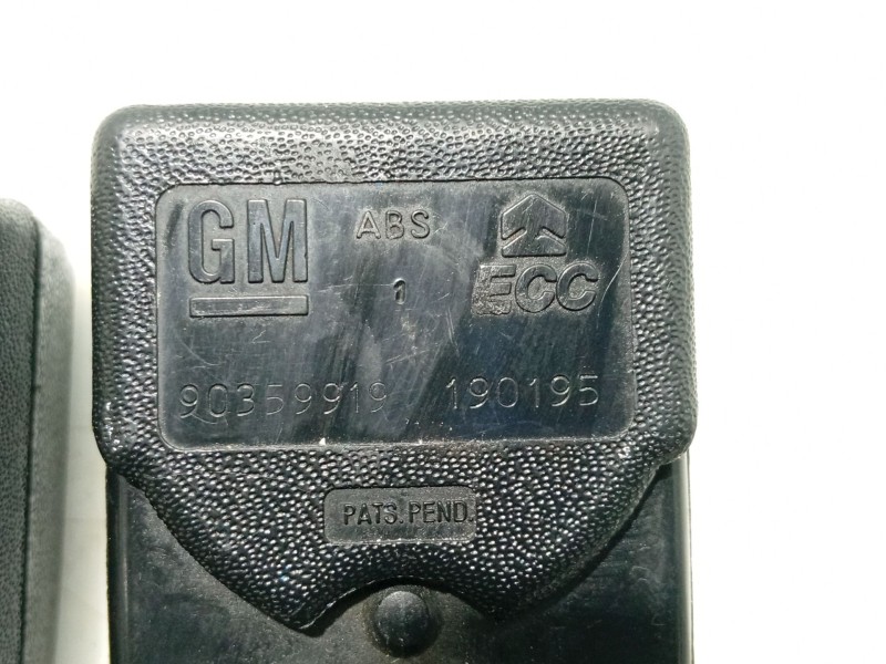 Recambio de anclaje cinturon trasero central para opel astra f sedán (t92) 1.7 tds (f19, m19) referencia OEM IAM   