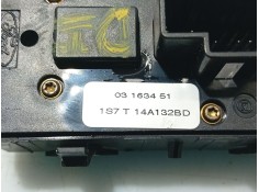 Recambio de mando elevalunas delantero izquierdo para ford mondeo iii sedán (b4y) 2.0 tdci referencia OEM IAM 1230391   2