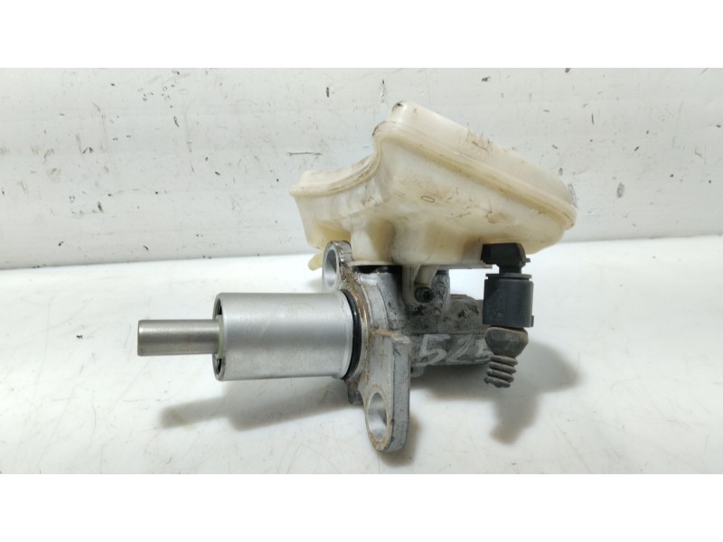 Recambio de bomba freno para audi a4 b7 (8ec) 2.5 tdi referencia OEM IAM 8E0611021  