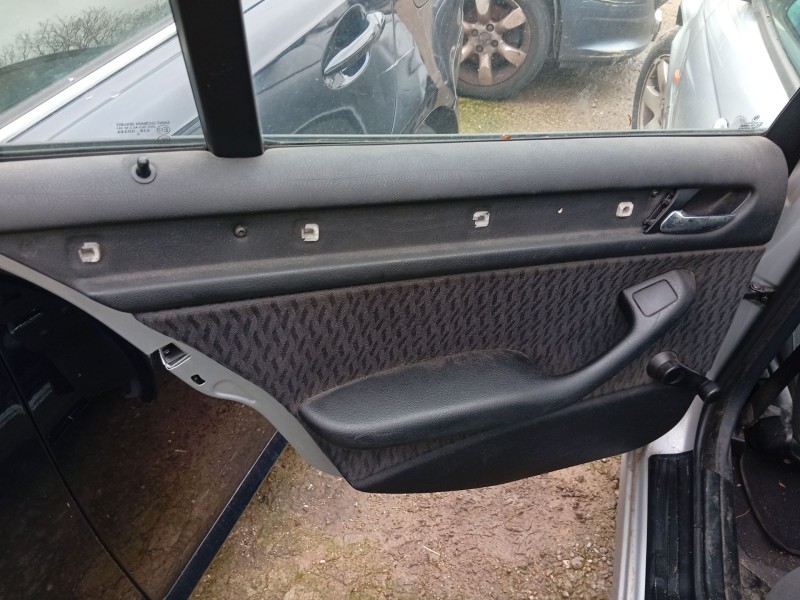 bmw 3 (e46) del año 2001