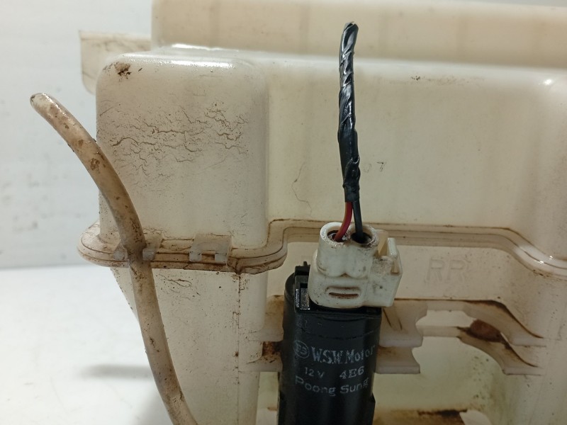 Recambio de deposito limpia para daewoo matiz (m100, m150) 0.8 referencia OEM IAM 96323481  