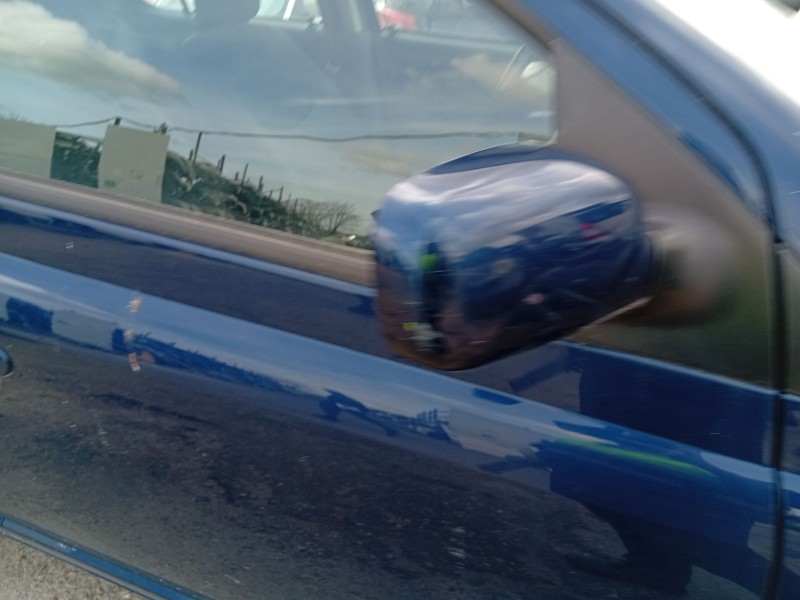 toyota yaris (_p1_) del año 2004